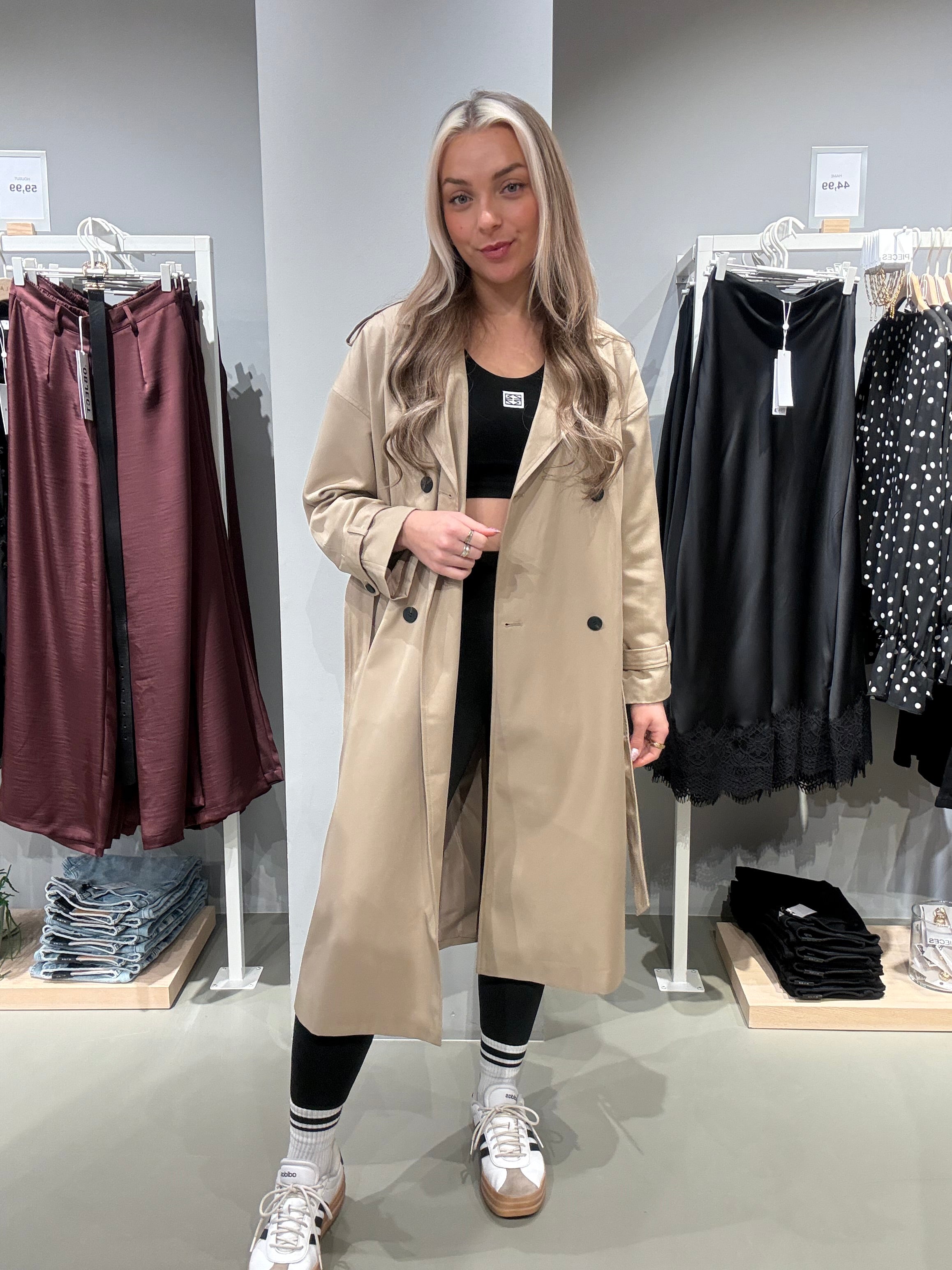 VIADDISON Coat - Savannah Tan